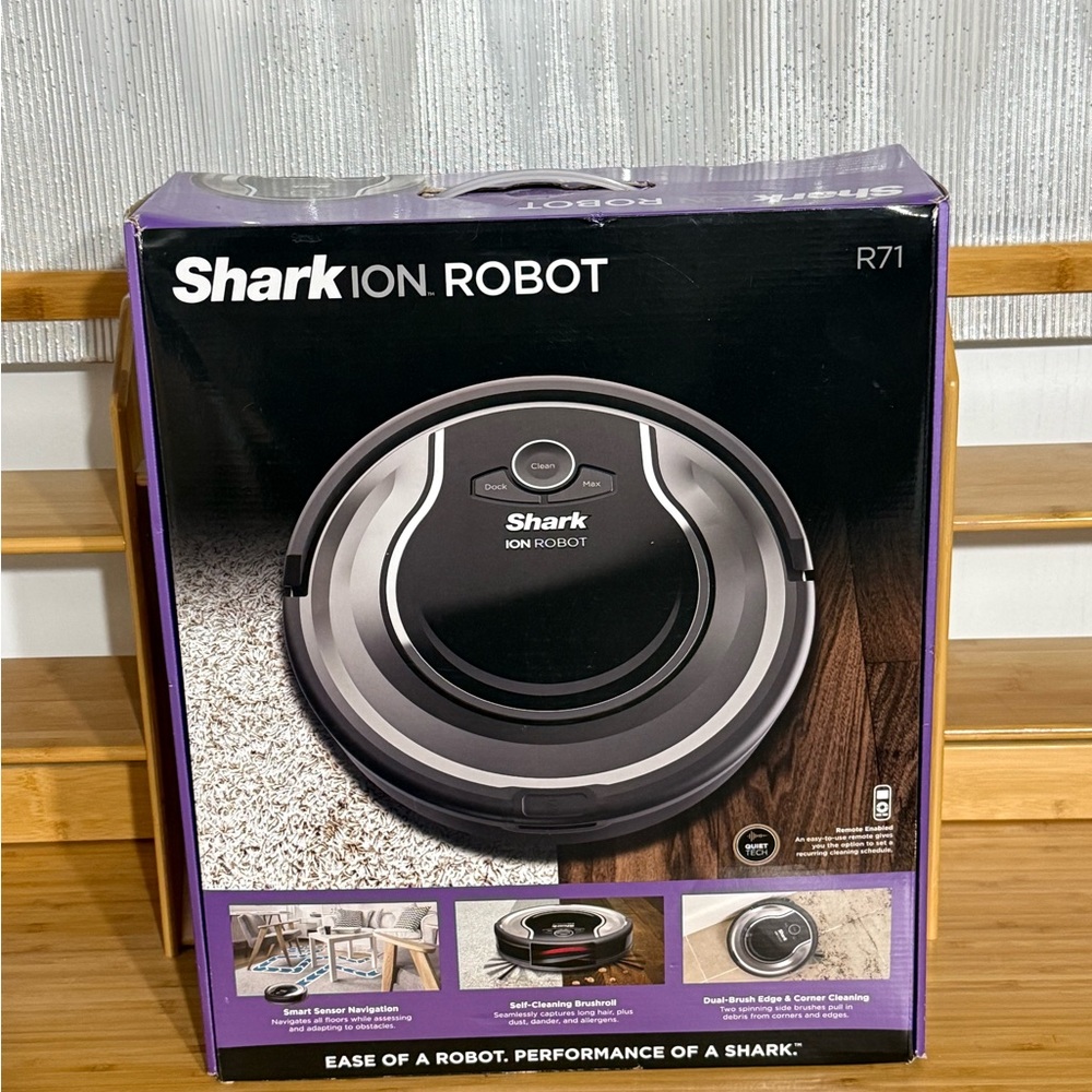 Shark ION Robot R71 Robotic Vacuum - Black & Silver